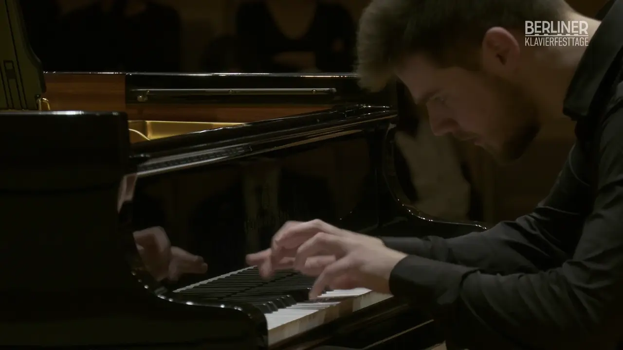F. Liszt: Mephisto Waltz No. 1, S. 514 | Bogdan Dugalić