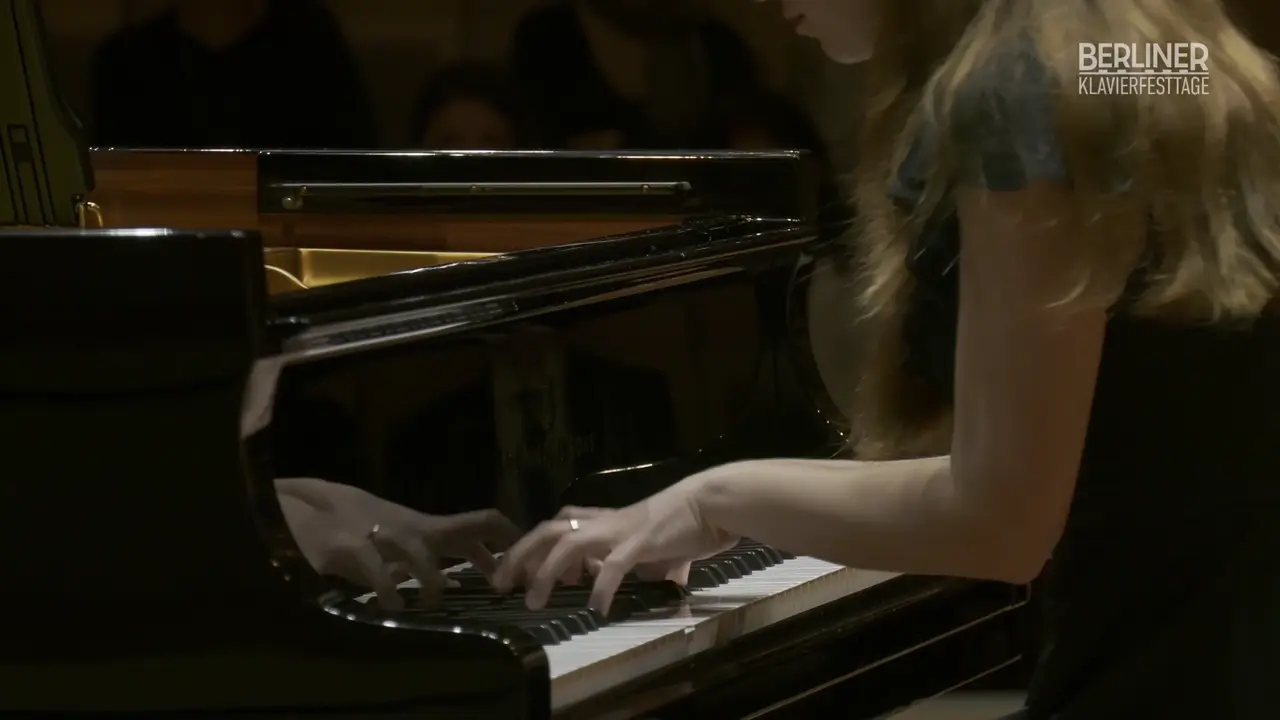 Rachmaninoff: Etude-Tableau Op. 39 No. 5, E-Flat Minor | Natalie Schwamová