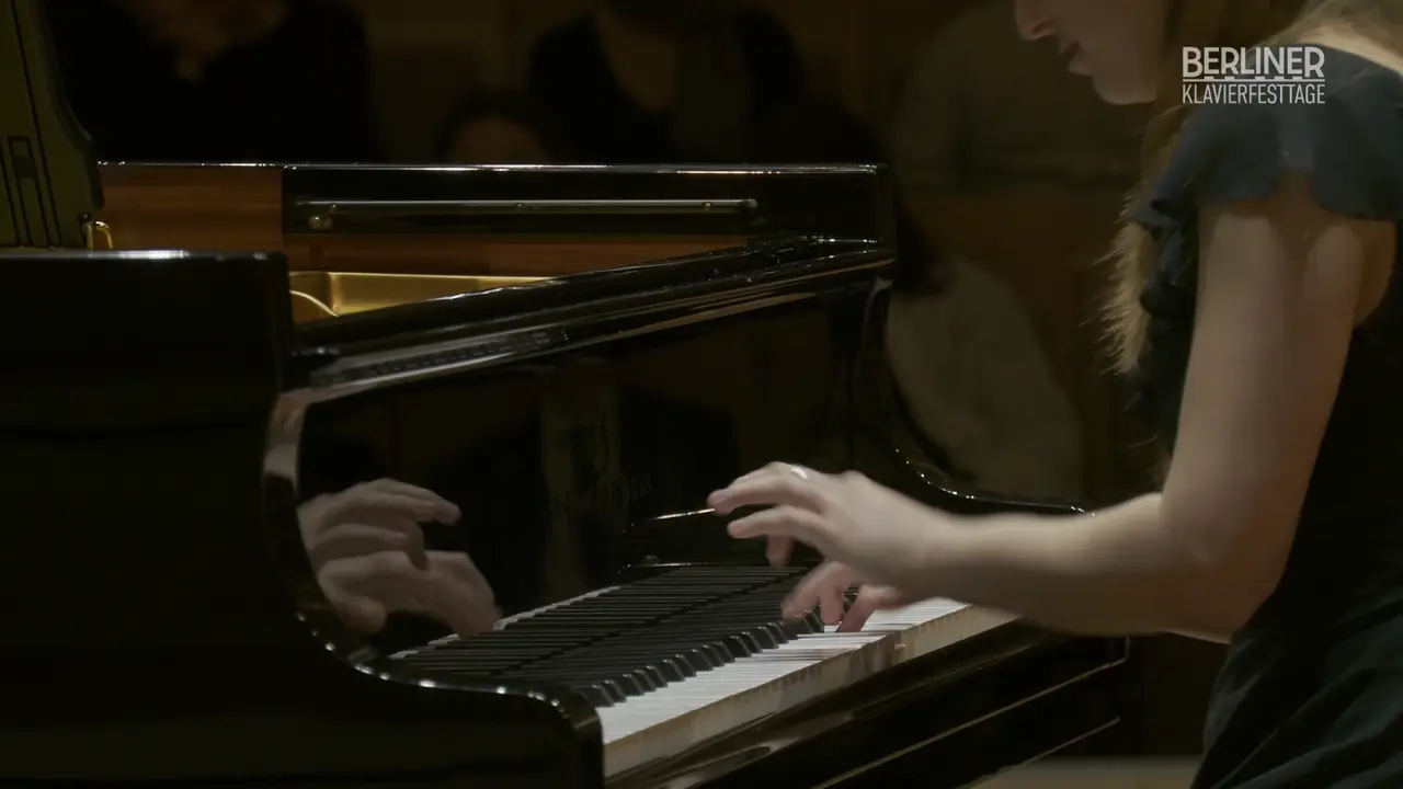 Rachmaninoff: Sonata No. 2 in B-flat minor, op. 36 | Natalie Schwamová